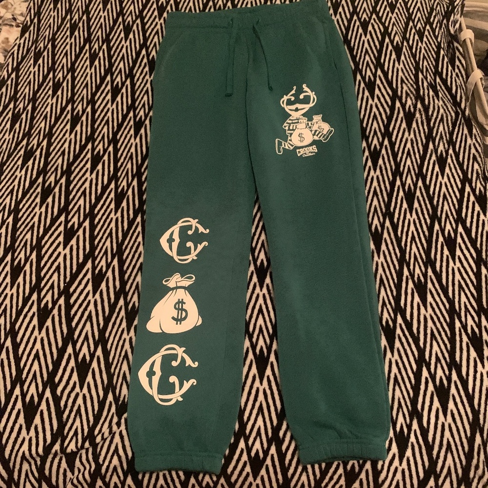 Crooks&Castles sweatpants.